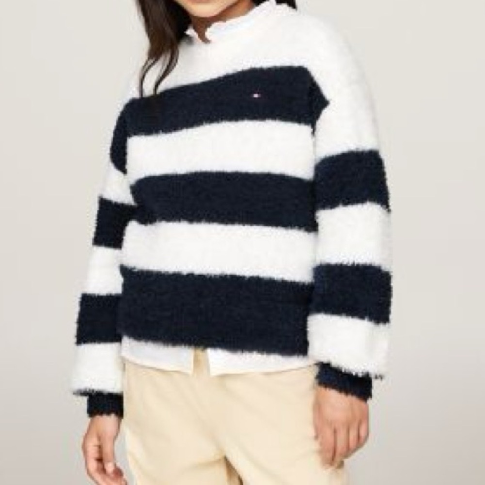 🖤Tommy Hilfiger Plush Stripe Crewneck Sweater